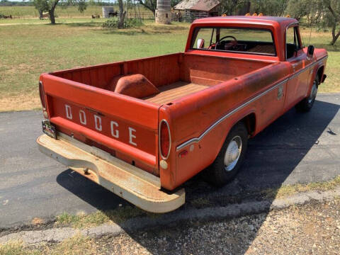 1969 Dodge D200 Pickup