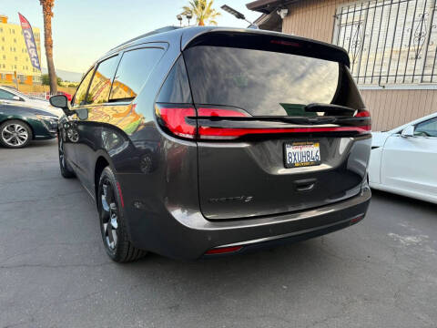 2021 Chrysler Pacifica Touring