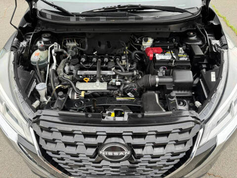2023 Nissan Kicks S