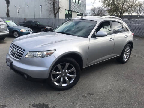 2004 Infiniti FX35 for sale at Pells Auto Sales in Santa Rosa CA