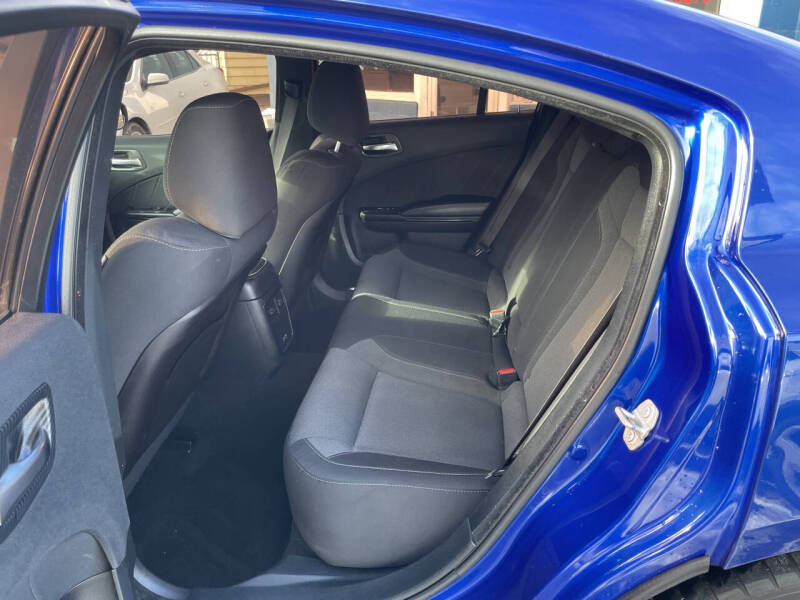 2019 Dodge Charger SXT