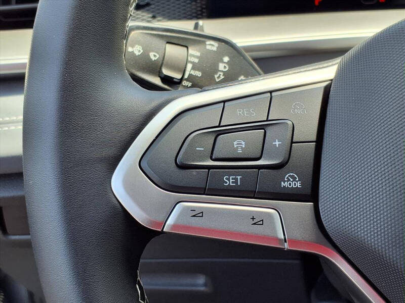 2026 Volkswagen Tiguan SE 4Motion