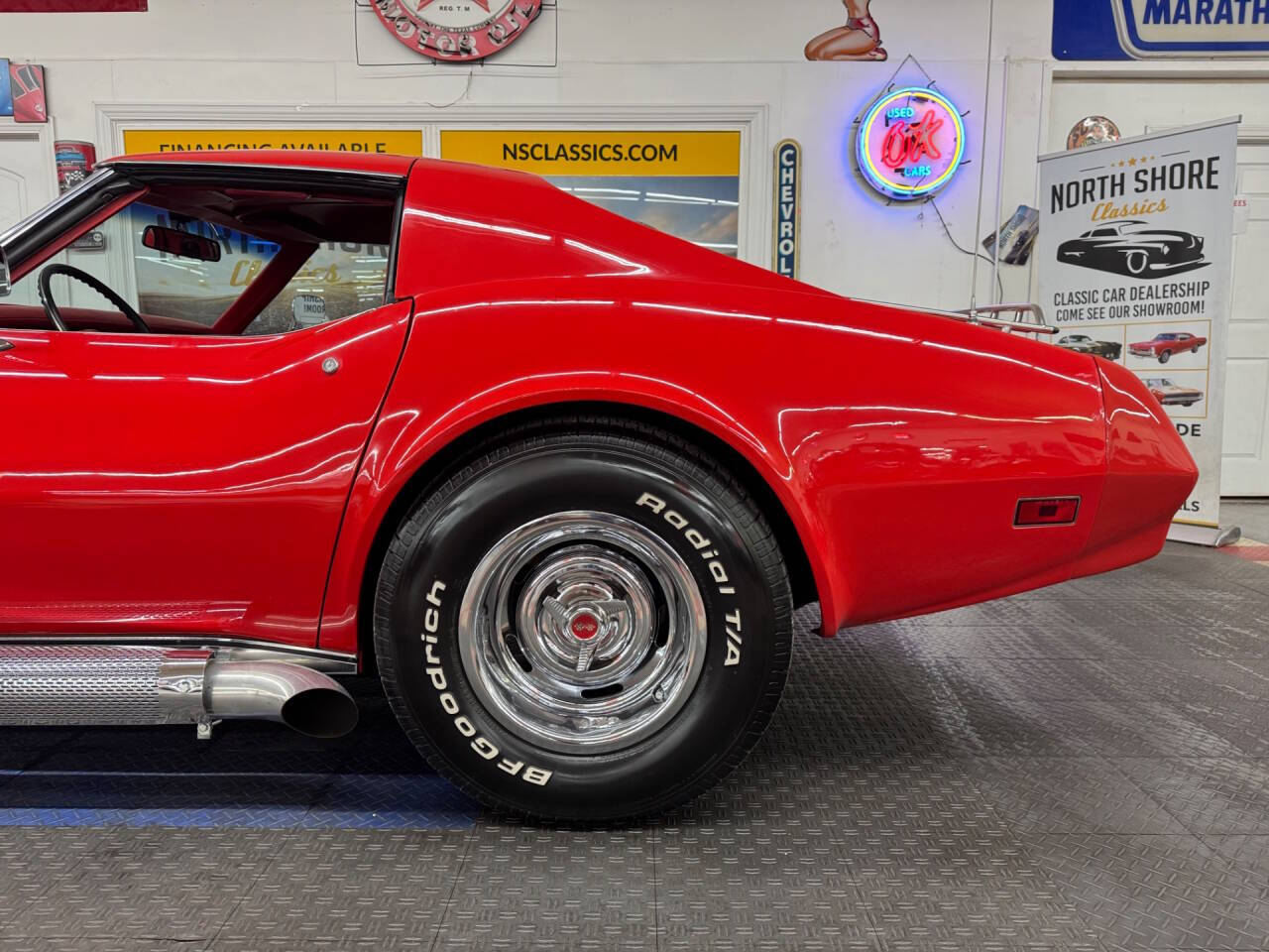 1974 Chevrolet Corvette 23