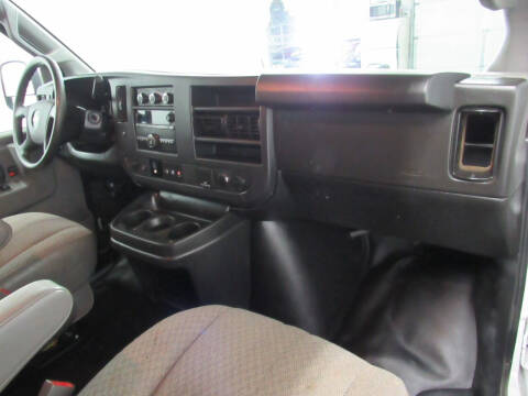 2019 Chevrolet Express 2500