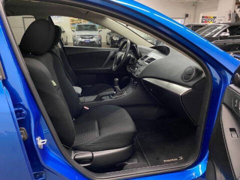 2012 Mazda MAZDA3