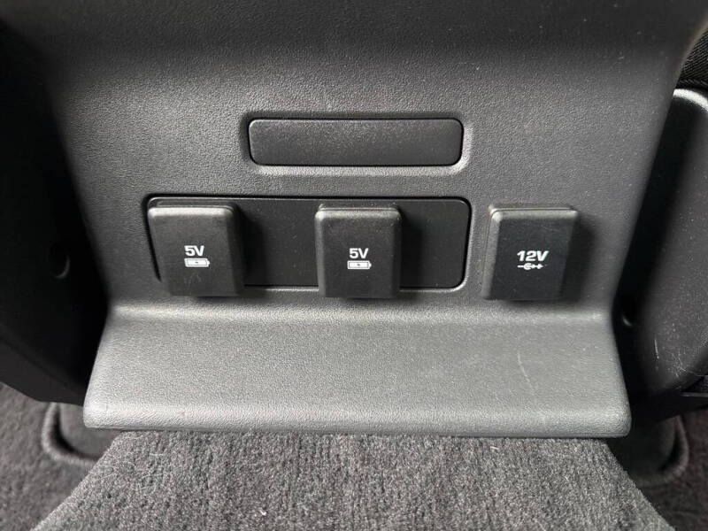 2019 Land Rover Range Rover Velar P380 R-Dynamic HSE