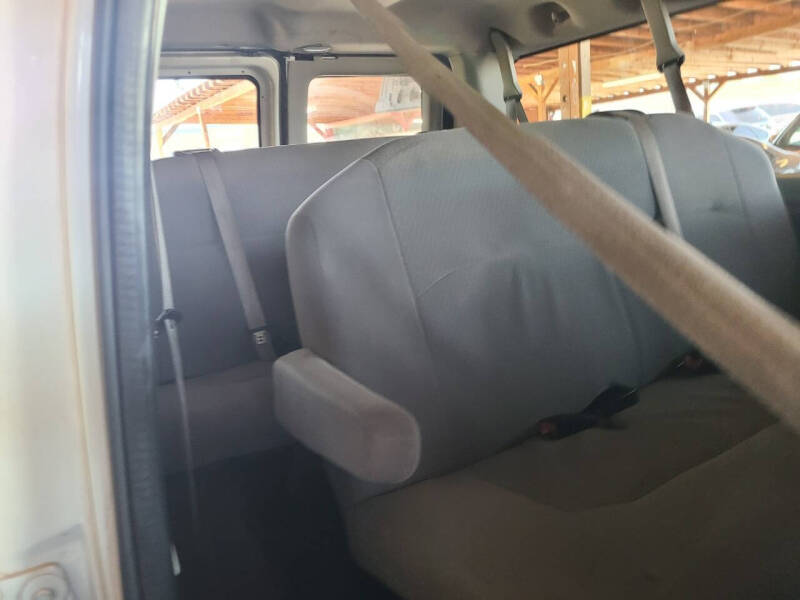 2008 Ford E-Series E-350 SD XL