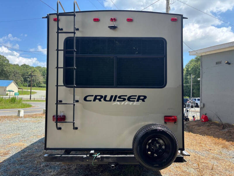 2018 Cruiser RV AIRE 25RL