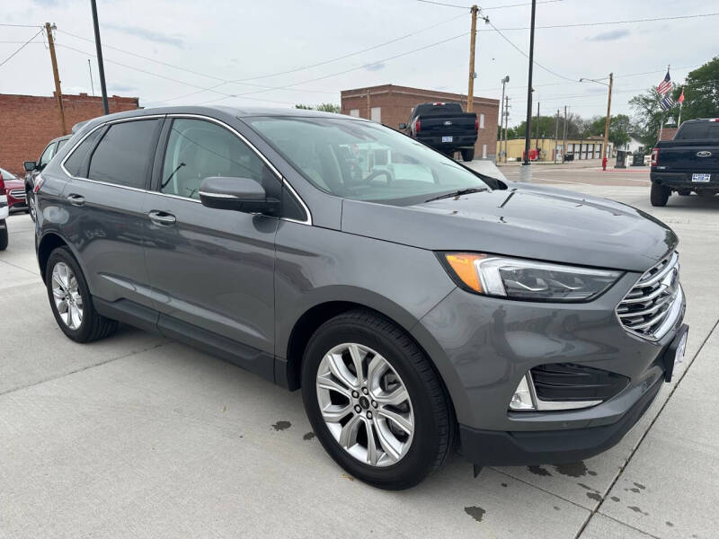 2024 Ford Edge Titanium