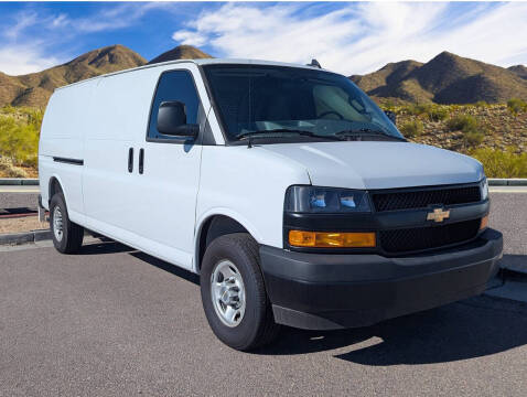 2025 Chevrolet Express 2500