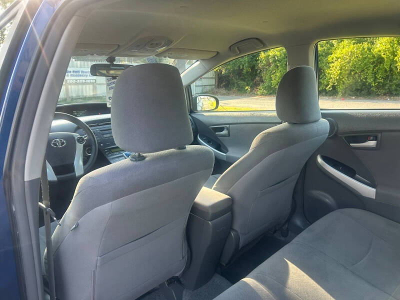 2011 Toyota Prius One