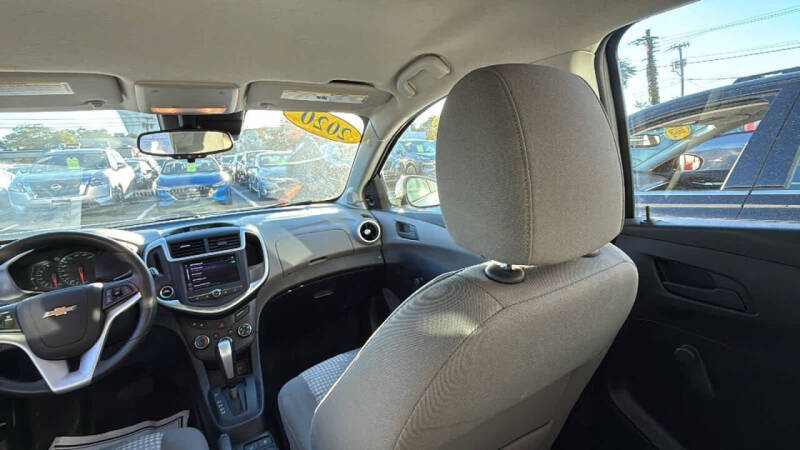 2020 Chevrolet Sonic LT