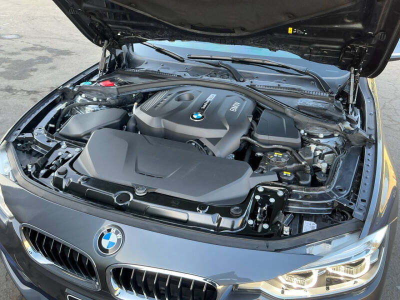 2018 BMW 3 Series 330i