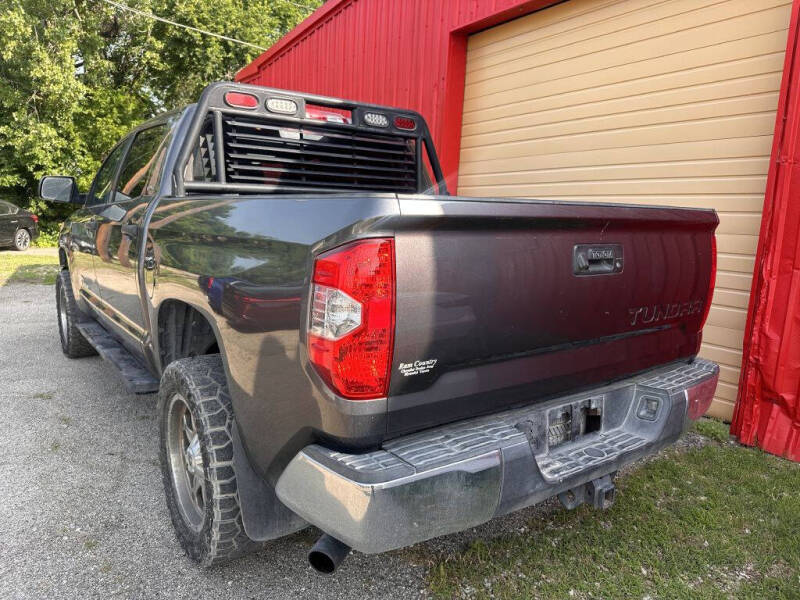 2014 Toyota Tundra SR5