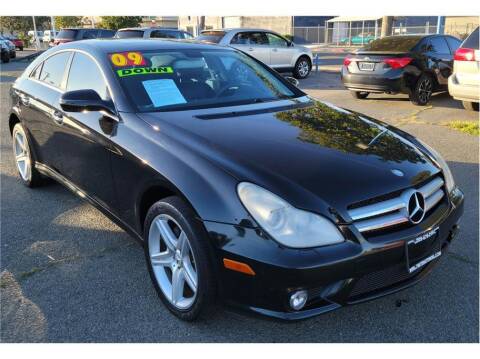 2009 Mercedes-Benz CLS for sale at ATWATER AUTO WORLD in Atwater CA