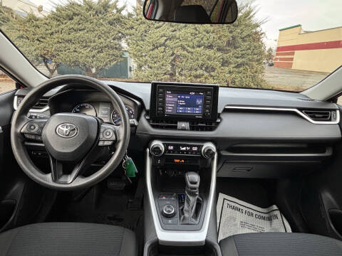 2021 Toyota RAV4 Hybrid LE