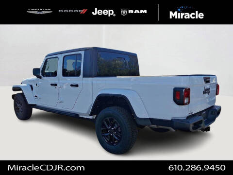 2022 Jeep Gladiator Altitude