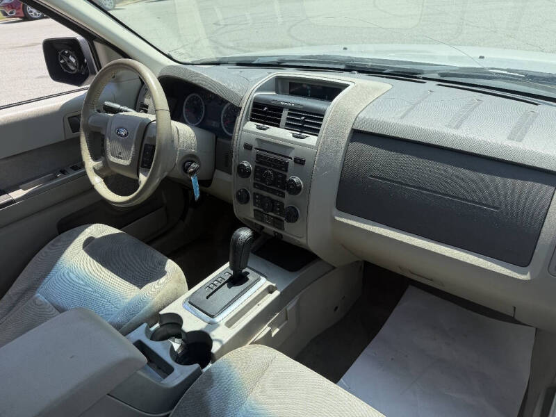 2010 Ford Escape XLT