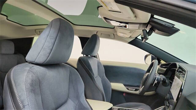 2023 Lexus RZ 450e Luxury