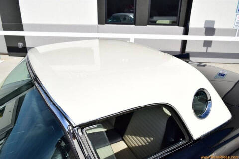 1957 Ford Thunderbird