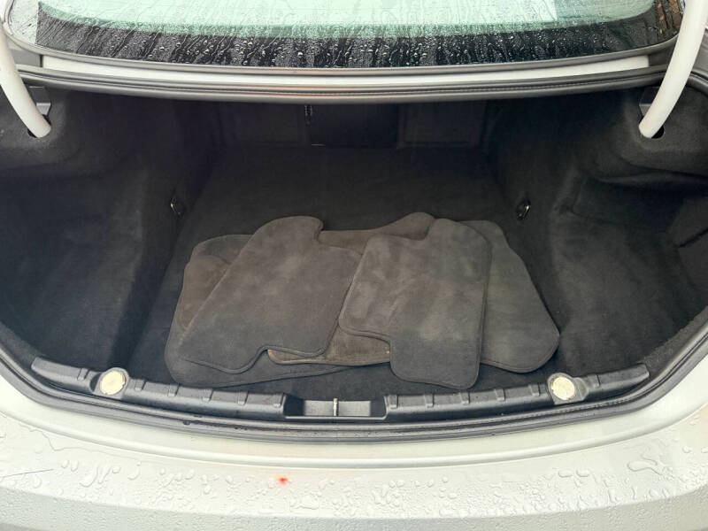 2012 BMW 6 Series 650i xDrive