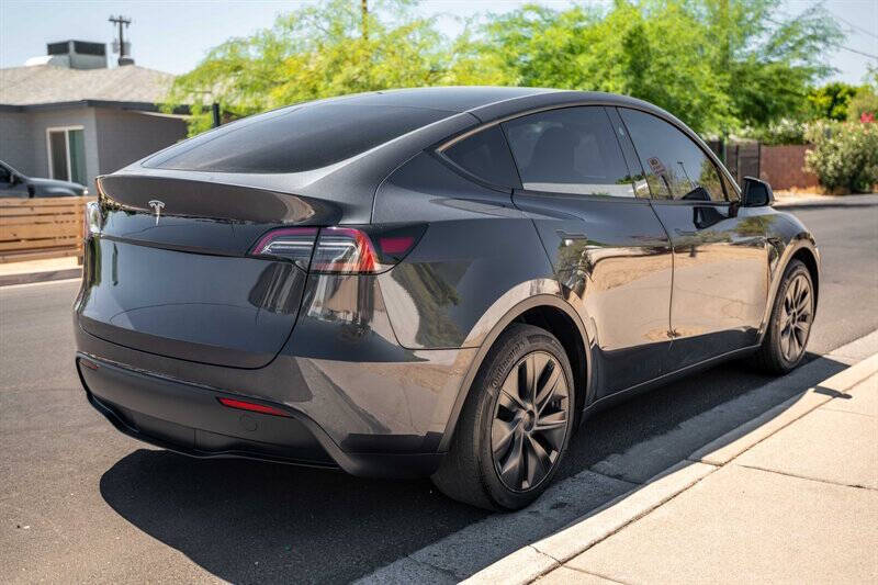 2025 Tesla Model Y Long Range