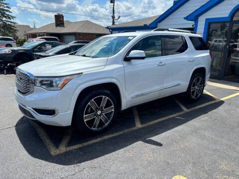 2017 GMC Acadia Denali
