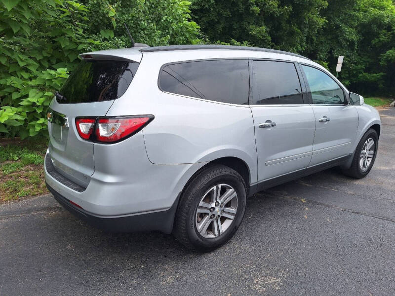 2017 Chevrolet Traverse LT