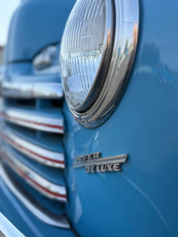 1946 Ford Super Deluxe