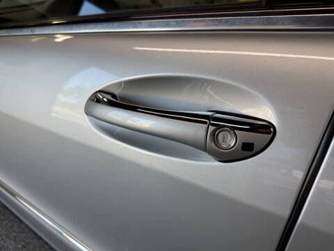 2005 Mercedes-Benz S-Class S 500 4MATIC