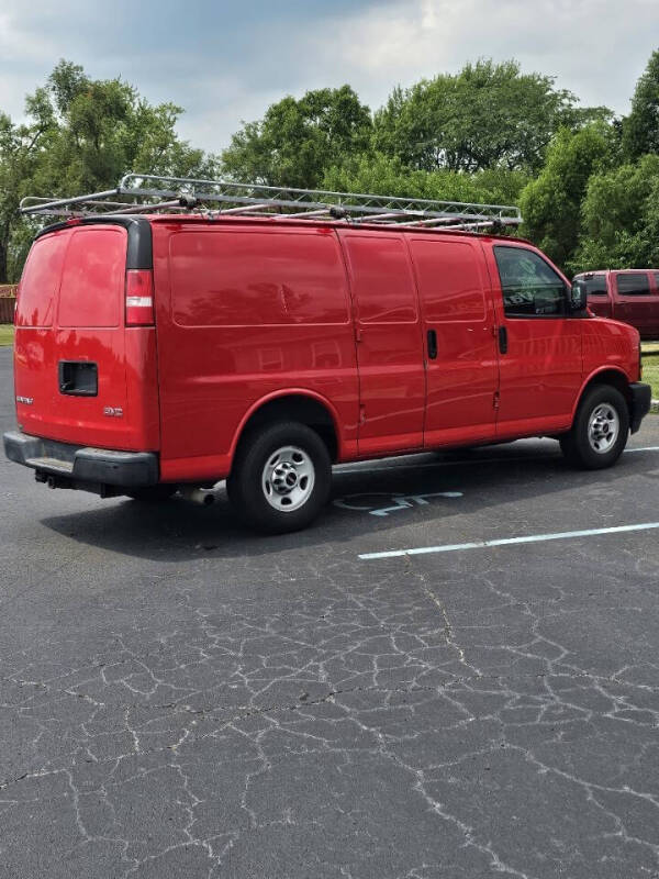 2017 GMC Savana 3500
