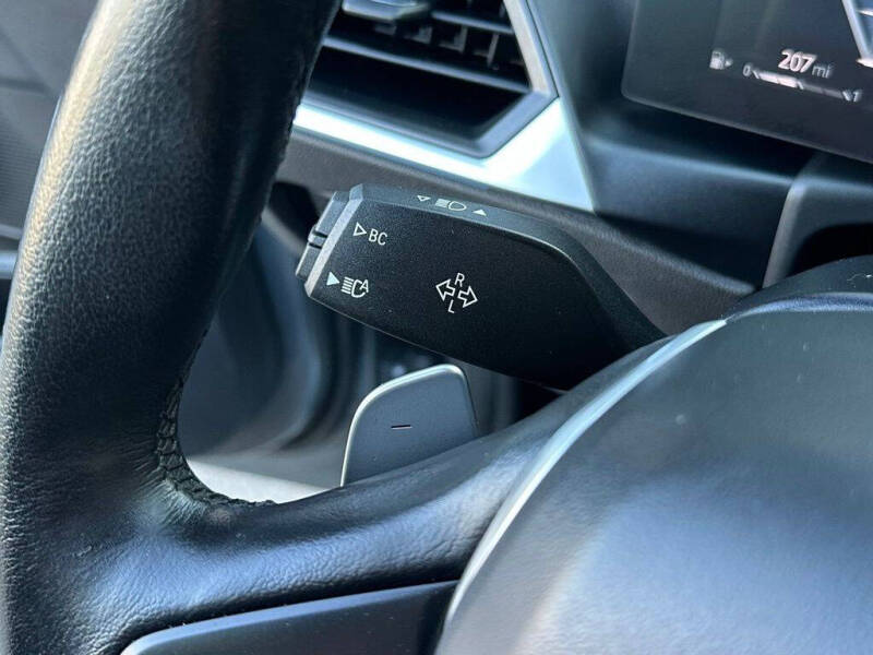 2023 BMW 3 Series 330i