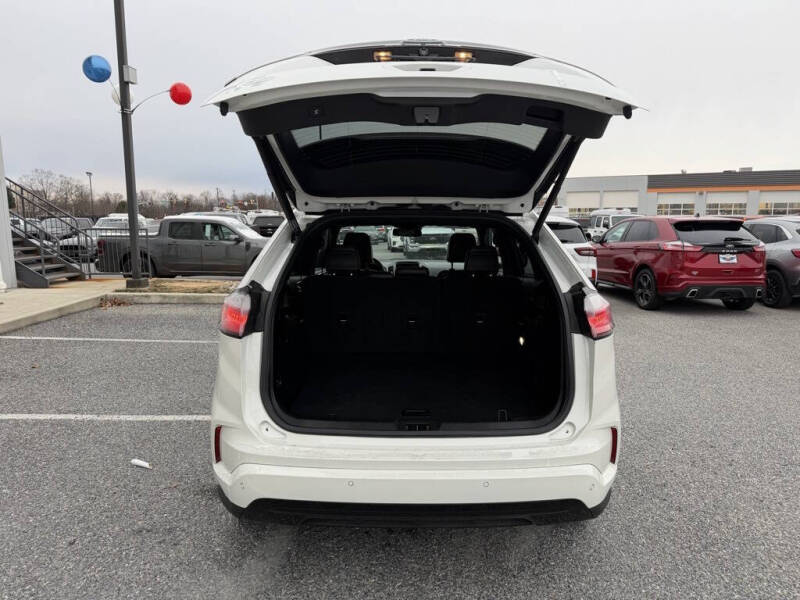 2022 Ford Edge ST-Line