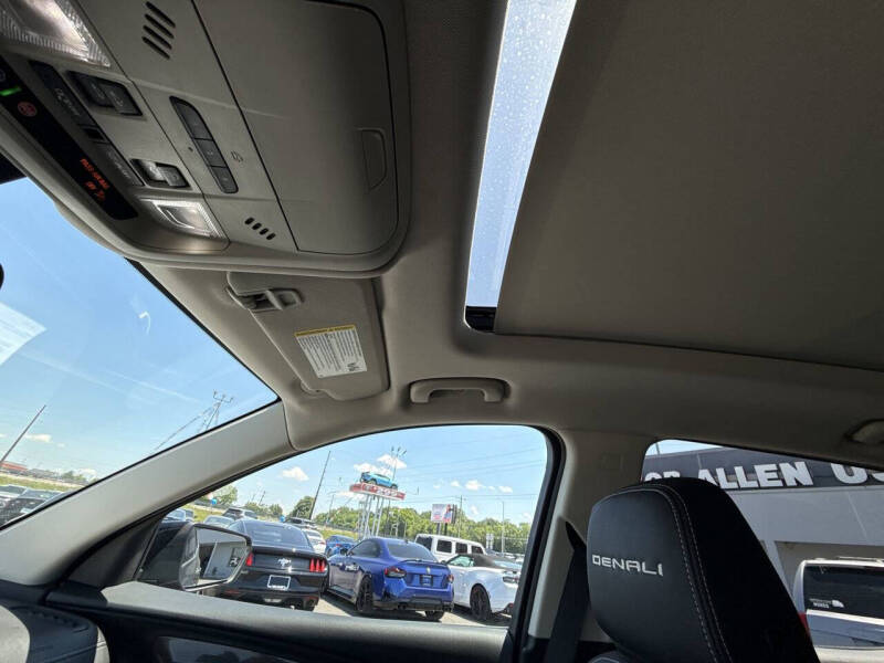 2023 GMC Terrain Denali