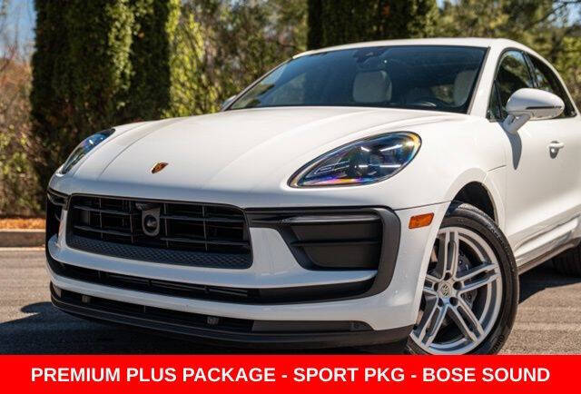 2024 Porsche Macan T