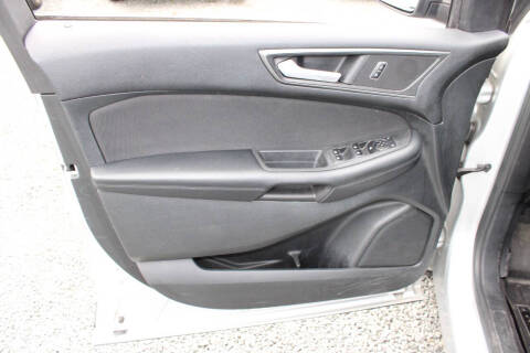 2016 Ford Edge SE