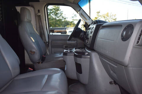 2010 Ford E-Series E-250
