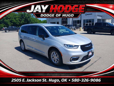 2024 Chrysler Pacifica Touring L
