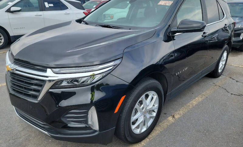 2023 Chevrolet Equinox for sale at River City Auto Center LLC in Chester IL