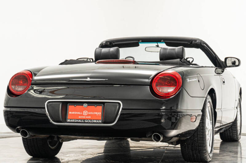 2003 Ford Thunderbird