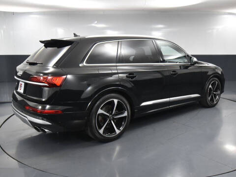 2024 Audi SQ7 4.0T quattro Premium Plus