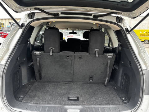 2016 Nissan Pathfinder S