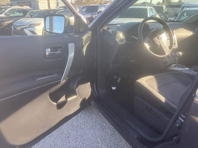 2013 Nissan Rogue SV