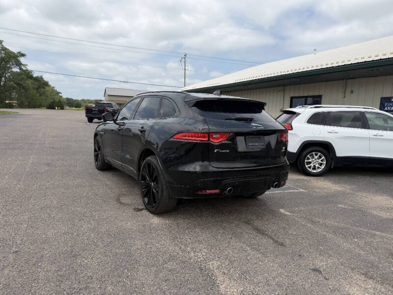 2018 Jaguar F-PACE S
