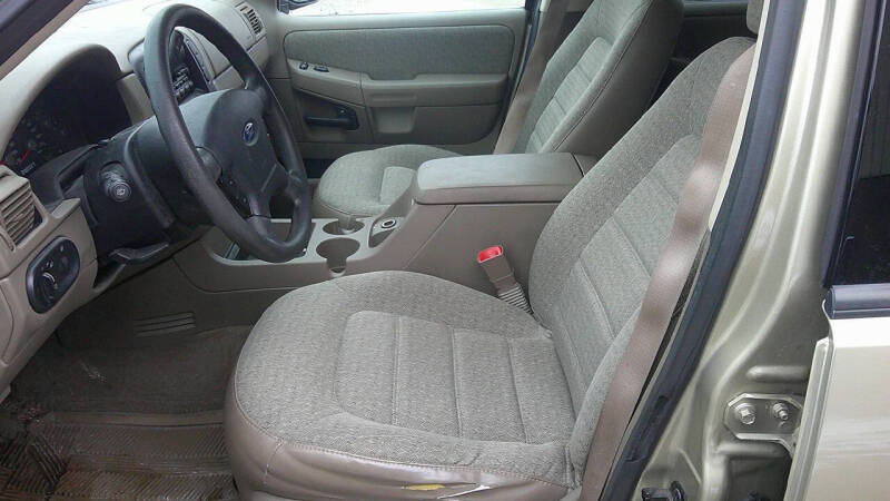 2003 Ford Explorer XLS