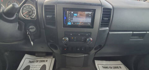 2010 Nissan Titan SE