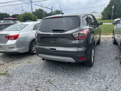 2017 Ford Escape SE