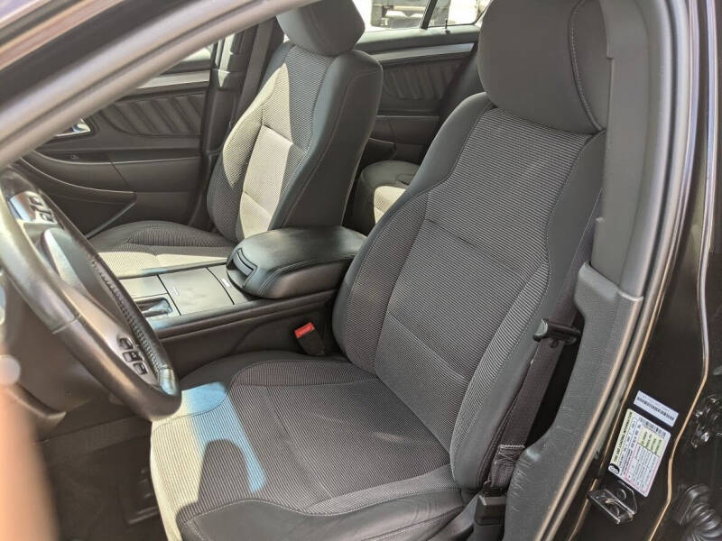 2013 Ford Taurus SEL