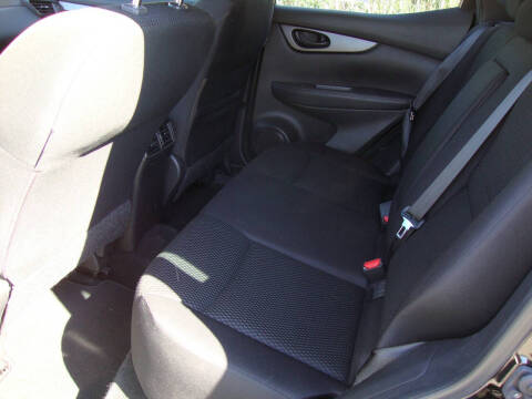 2017 Nissan Rogue Sport S