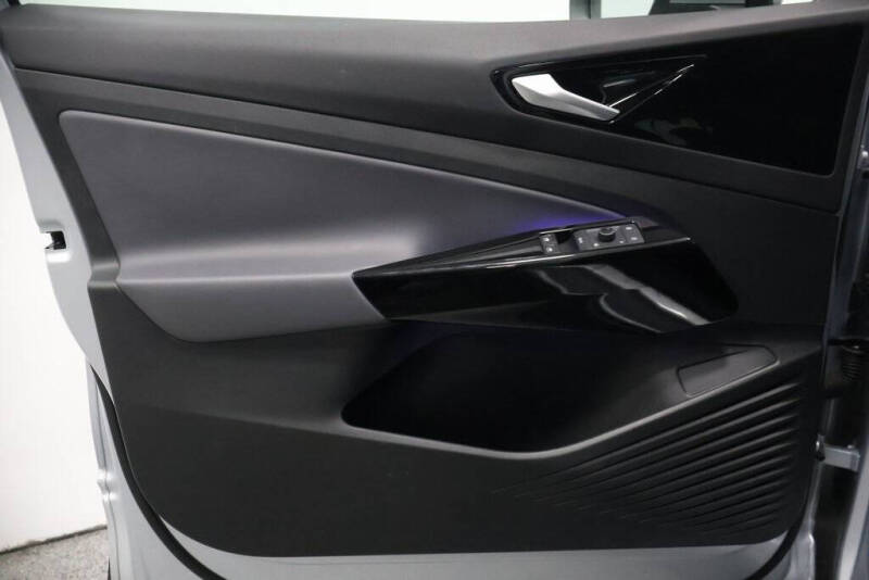 2022 Volkswagen ID.4 Pro